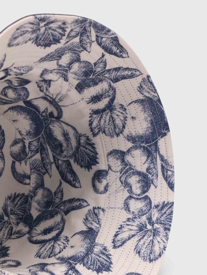 Cappello reversibile stampa frutta