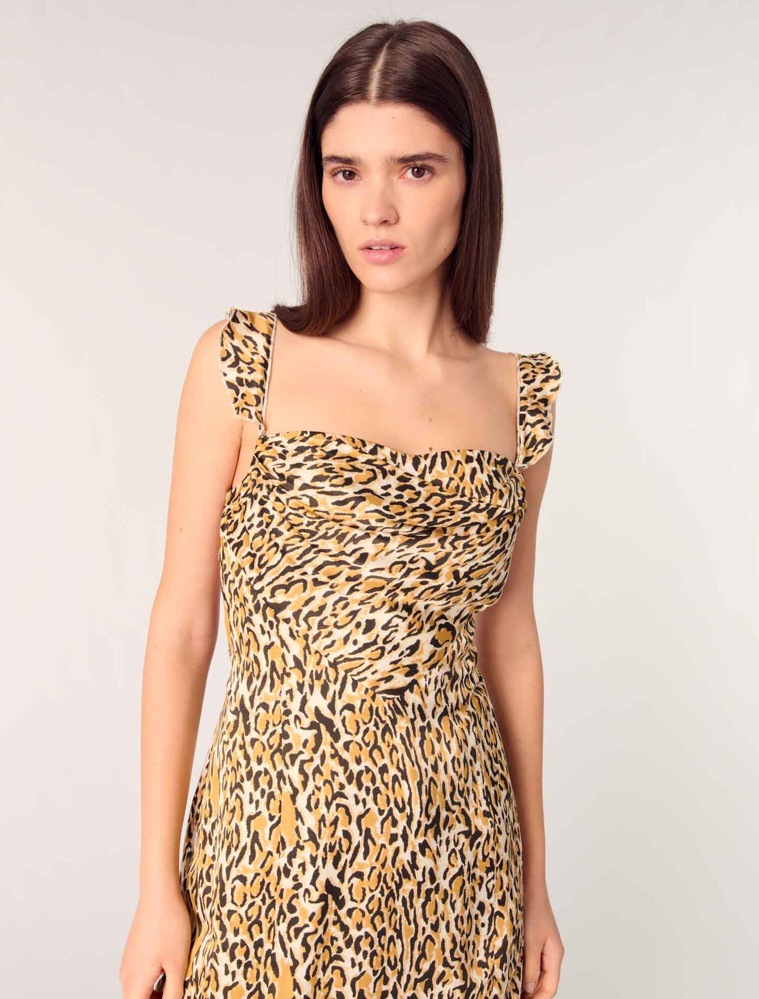 Abito corto con stampa leopardata