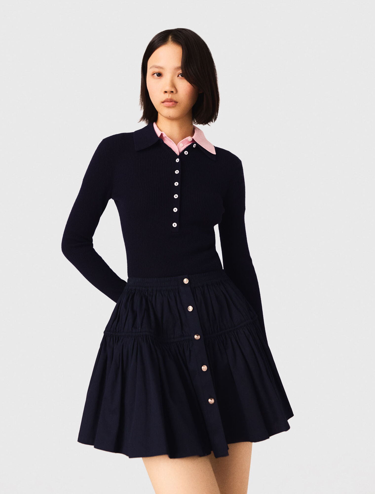 Gonna corta con vita elasticizzata