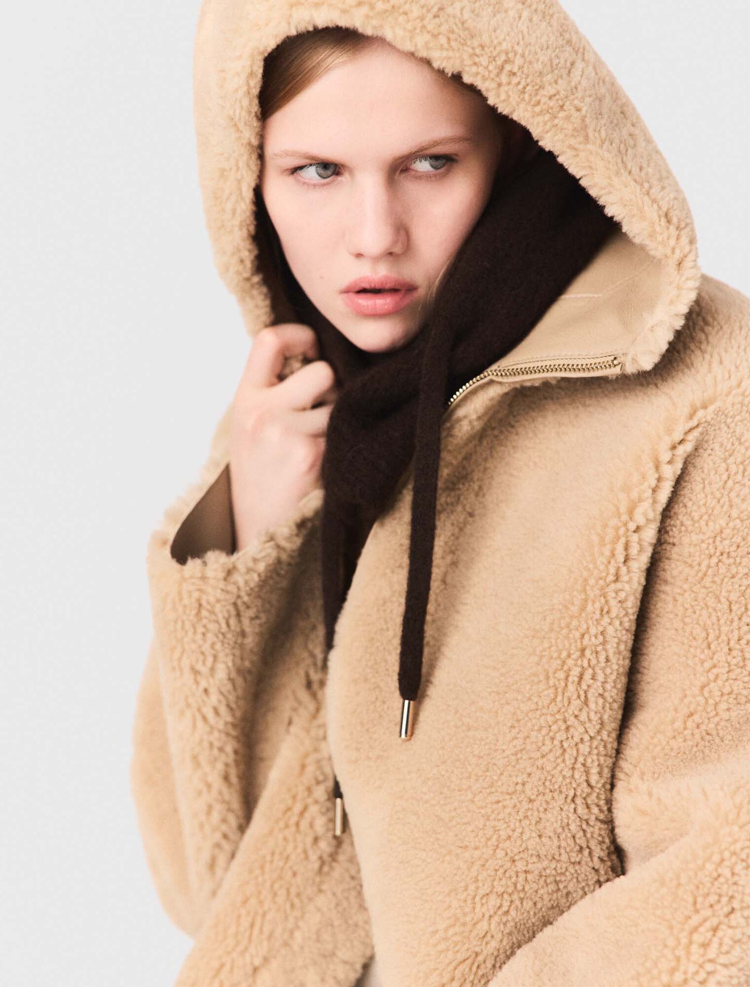 Cappotto reversibile con cappuccio