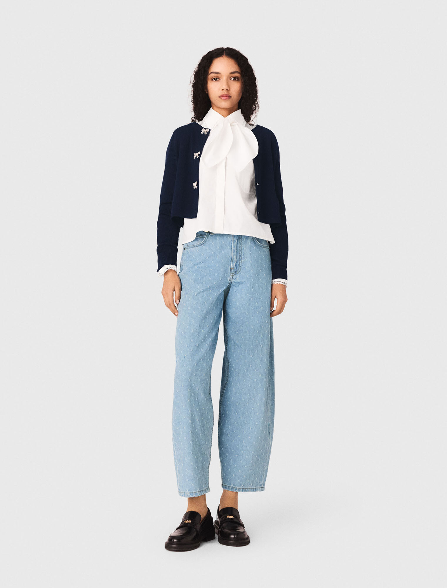 Cardigan bottoni fiocco gioiello