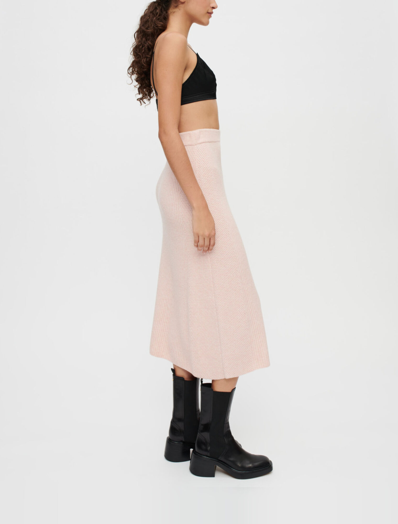 Gonna midi in maglia elastica a coste
