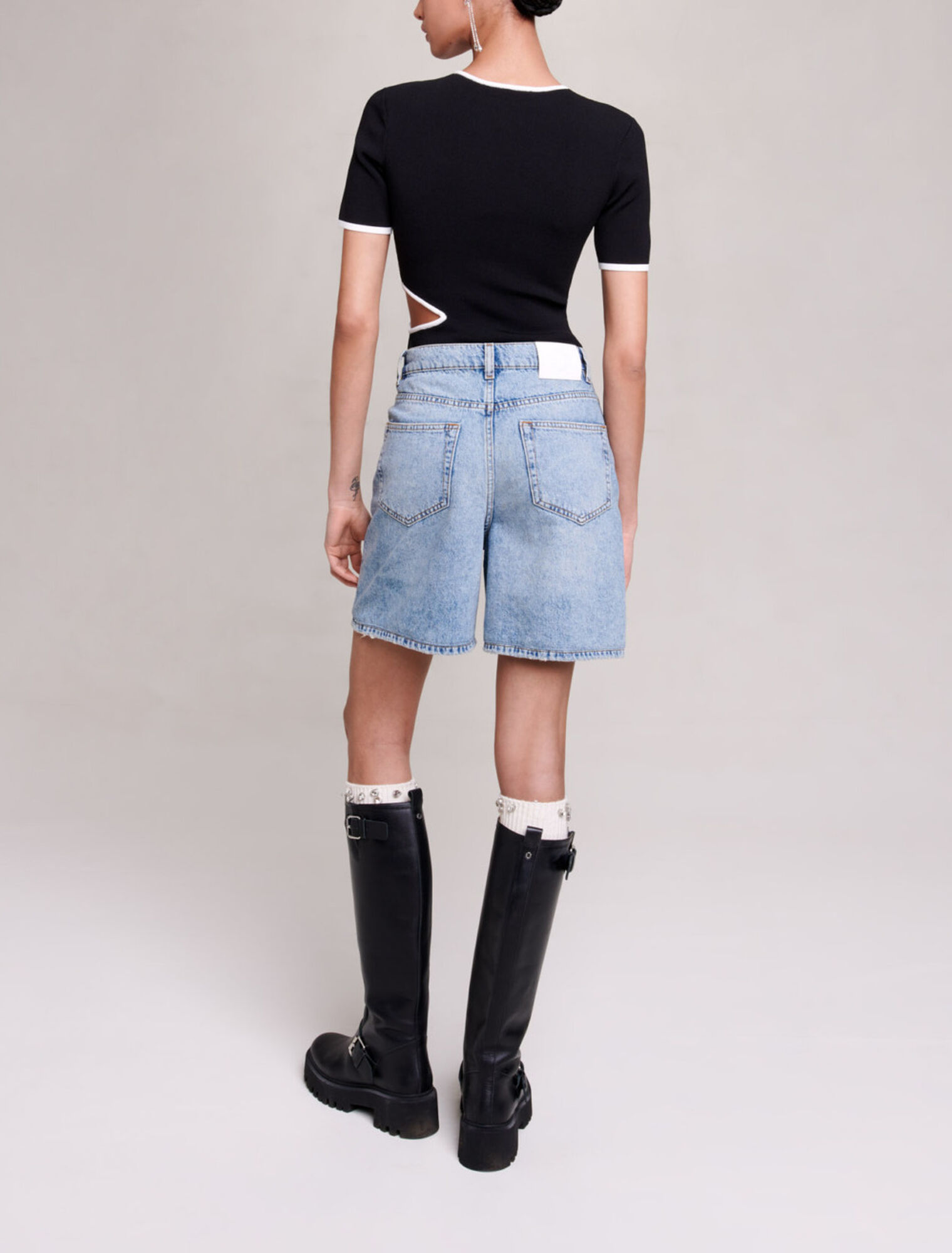 Shorts svasati in denim con strass