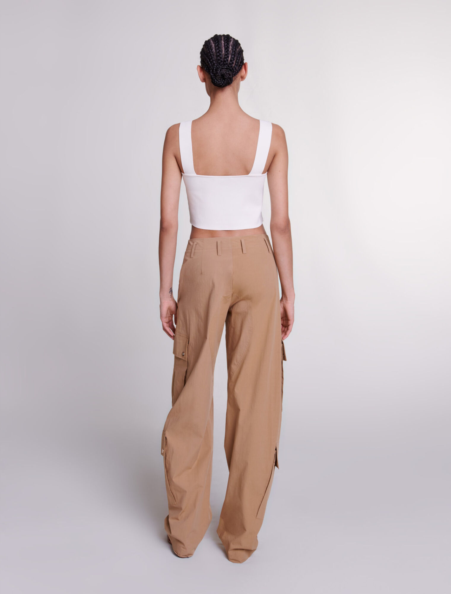 Pantaloni cargo con tasche