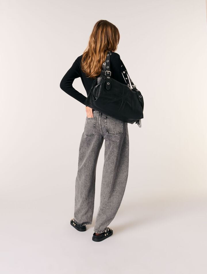 Pullover scollato in maglia a coste