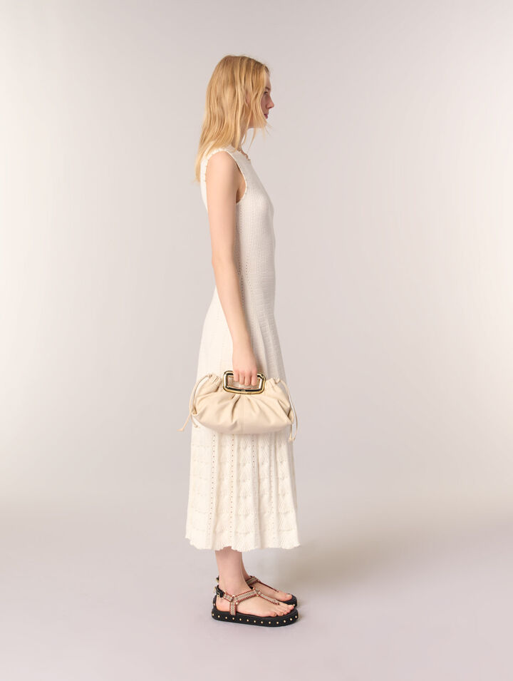 Clutch in pelle manico in metallo