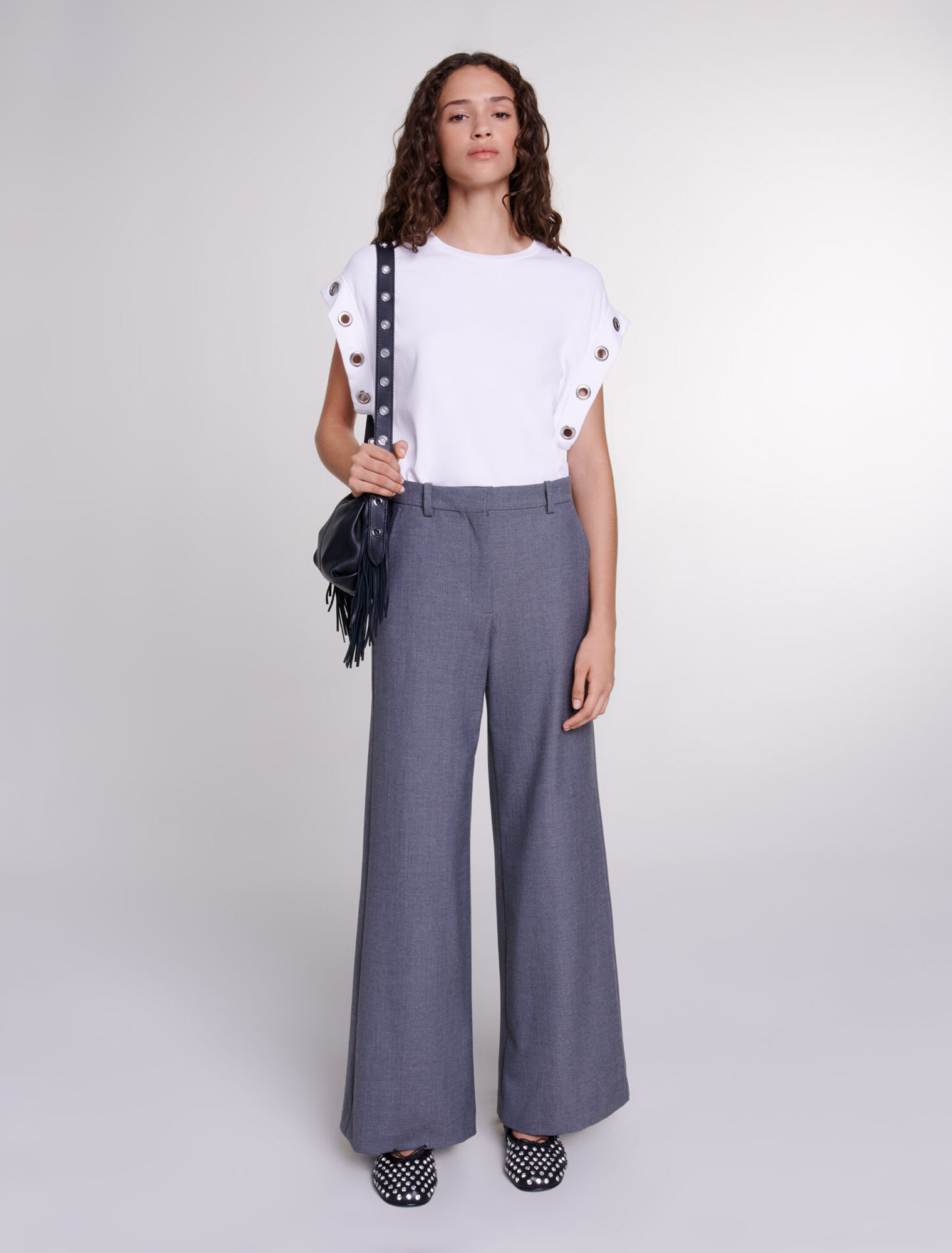 Pantaloni larghi