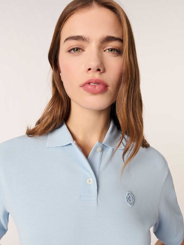 Polo con logo