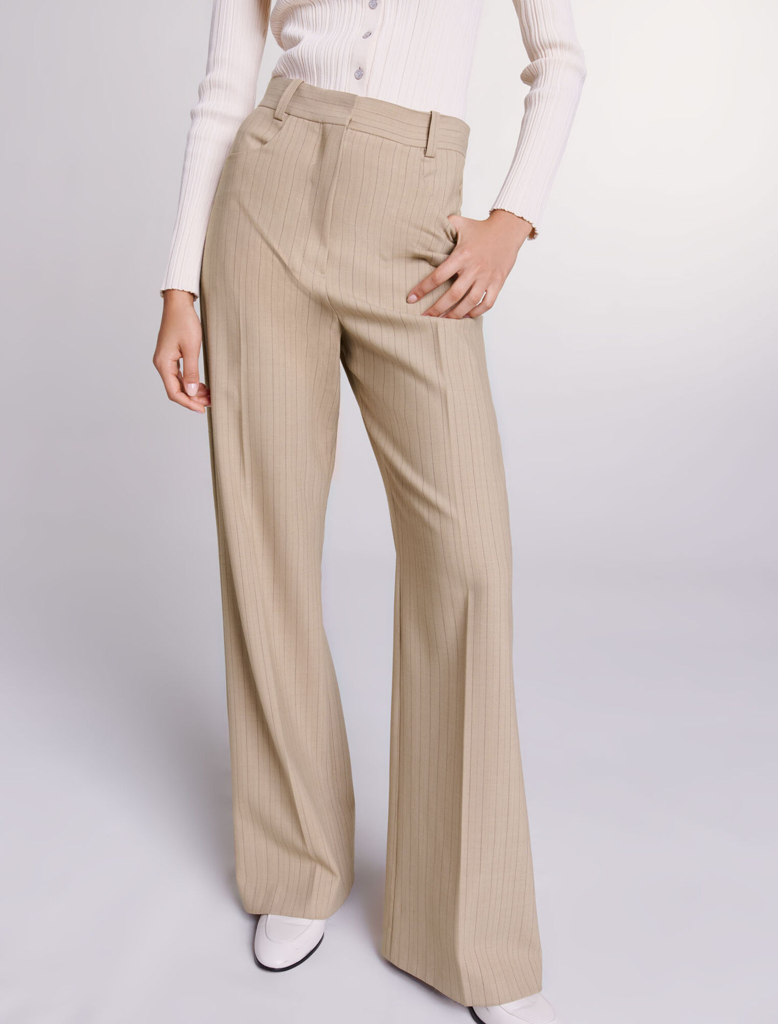 Pantaloni a vita alta