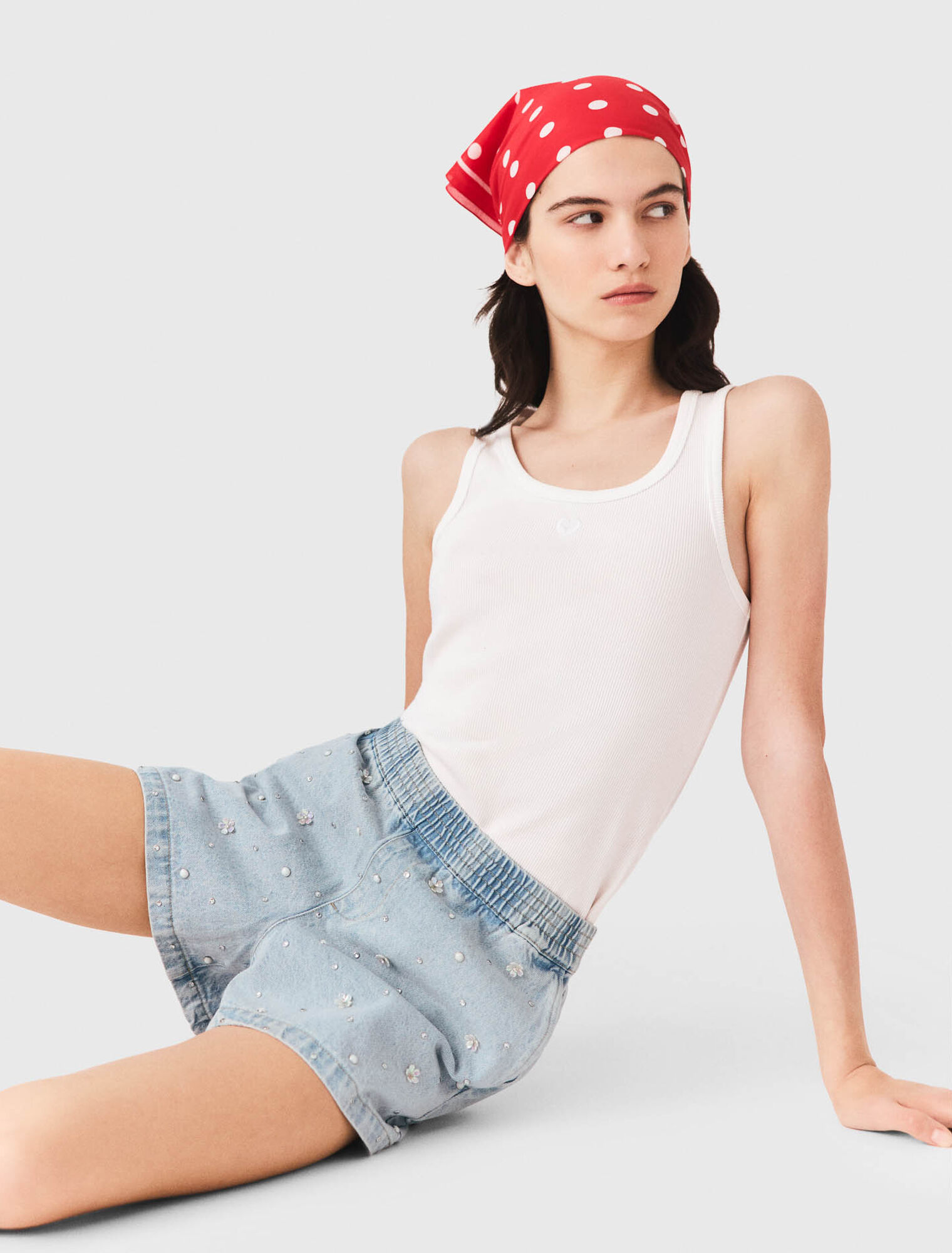 Shorts in denim con fiori