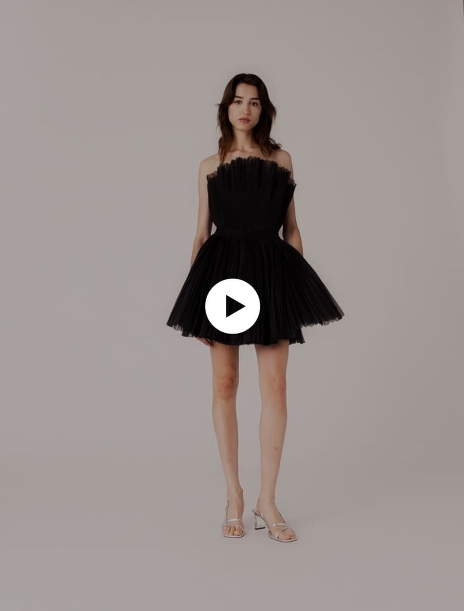 Abito bustier in tulle e organza