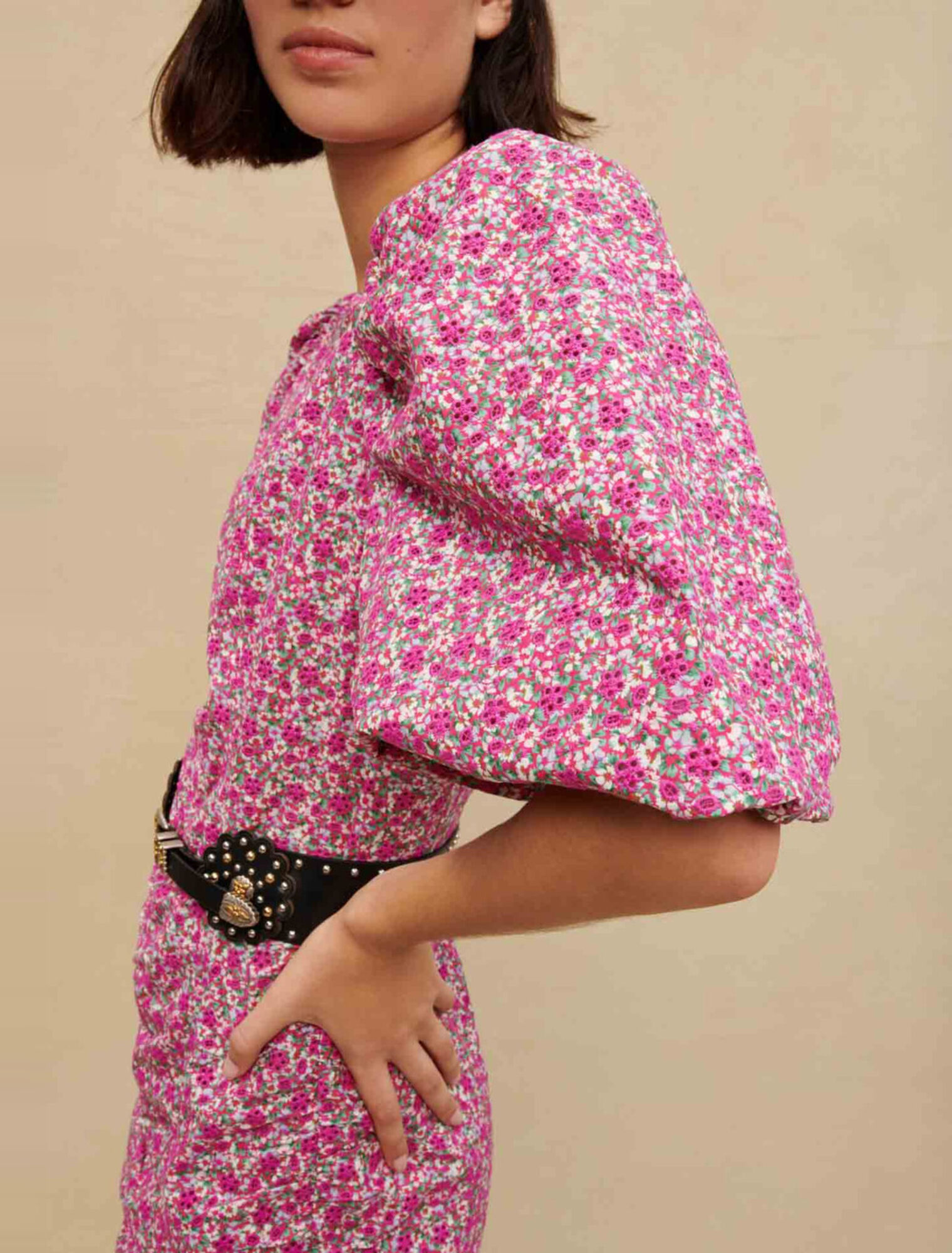 Abito corto con stampa floreale