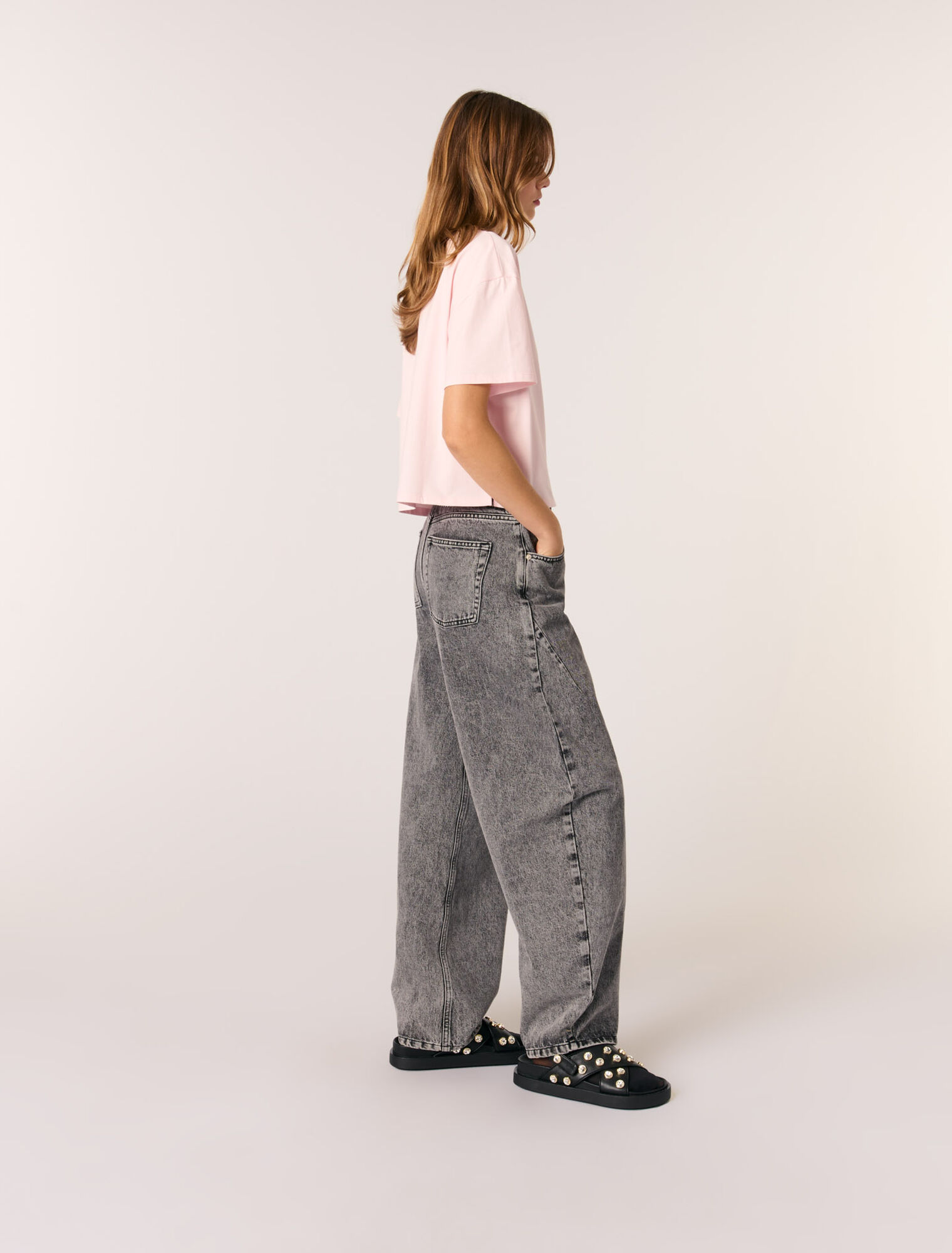 T-shirt corta con scollo gioiello
