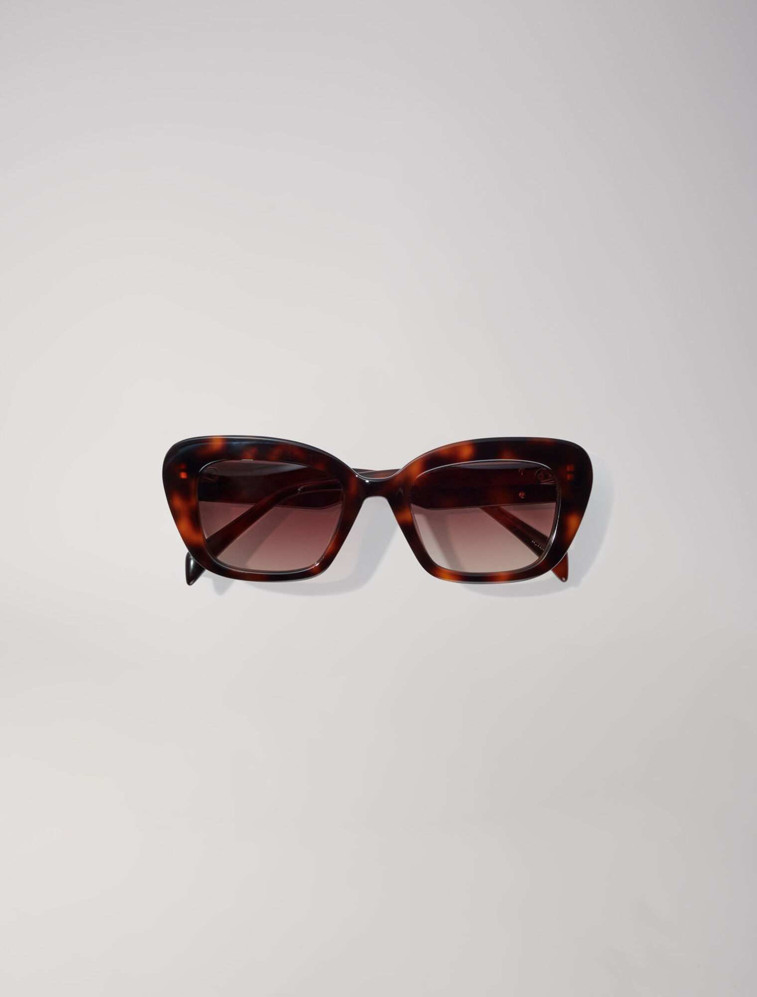 Occhiali tipo cat eye in acetato