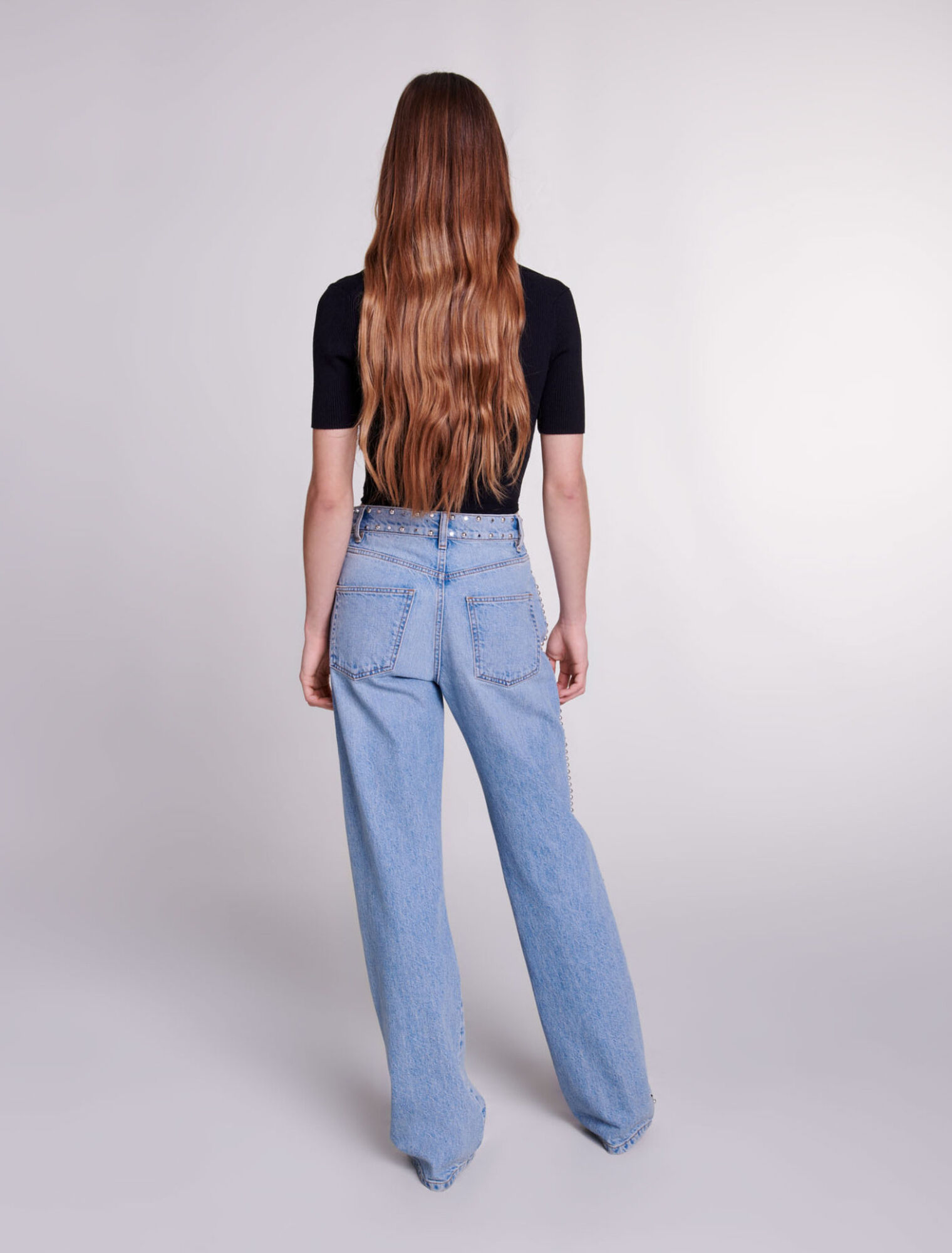 Top corto in maglia con lacci