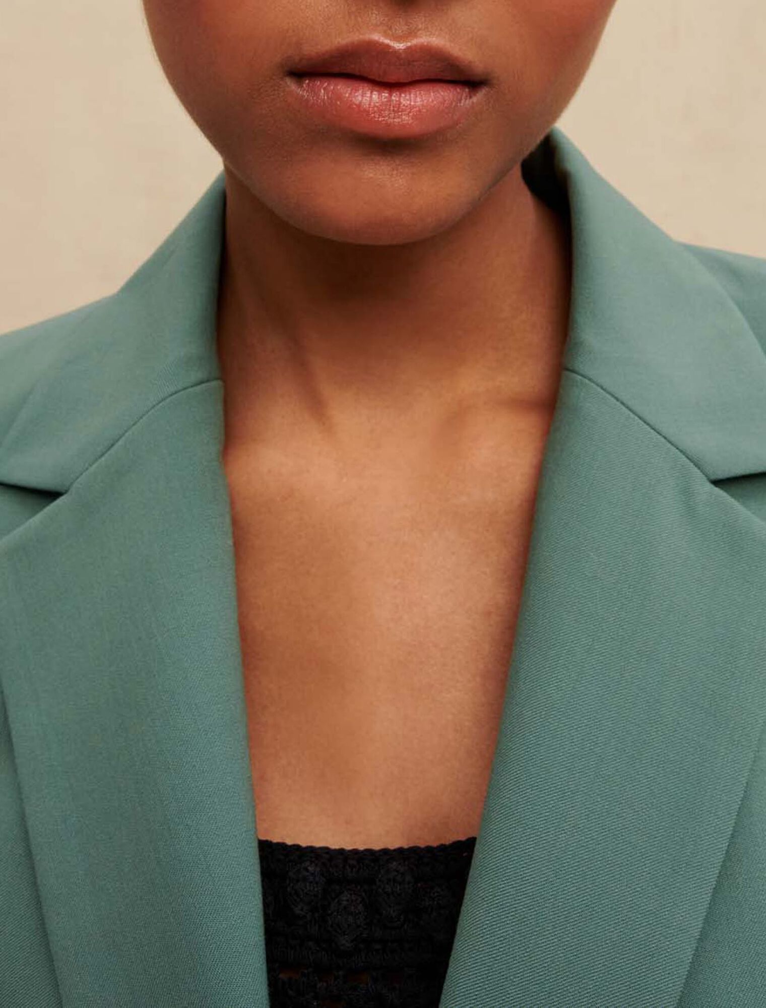Giacca da tailleur con cintura a catena