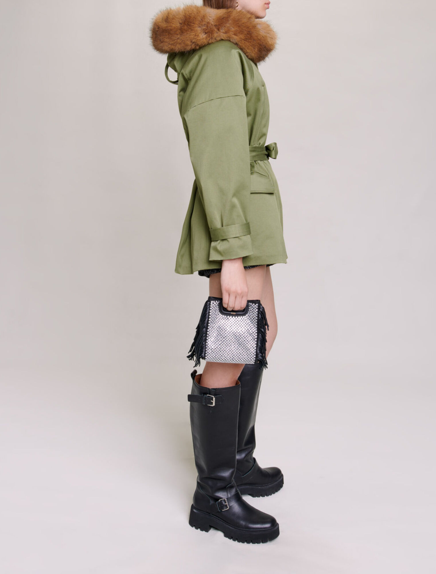 Parka corto con cappuccio