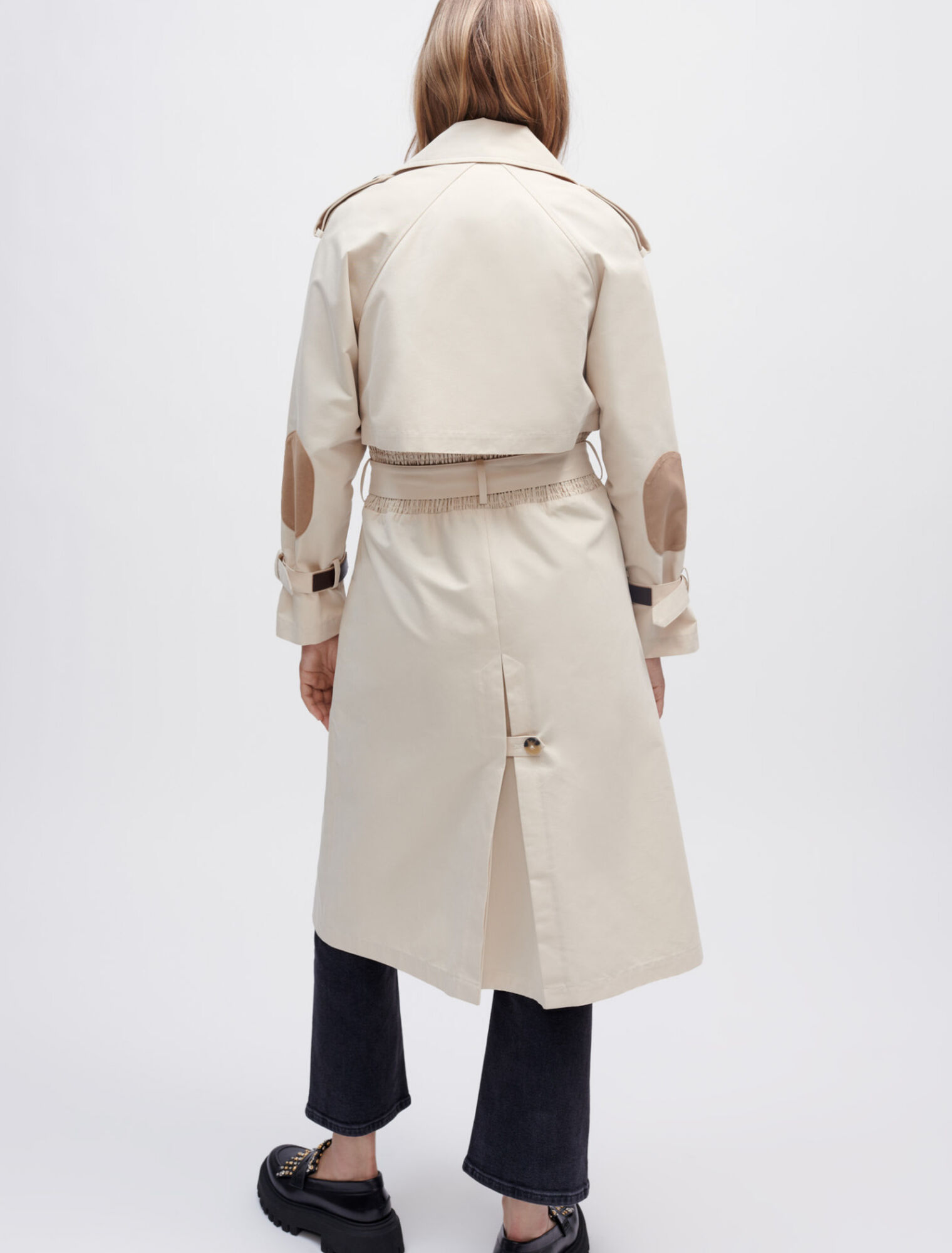 Trench con smock nella parte posteriore