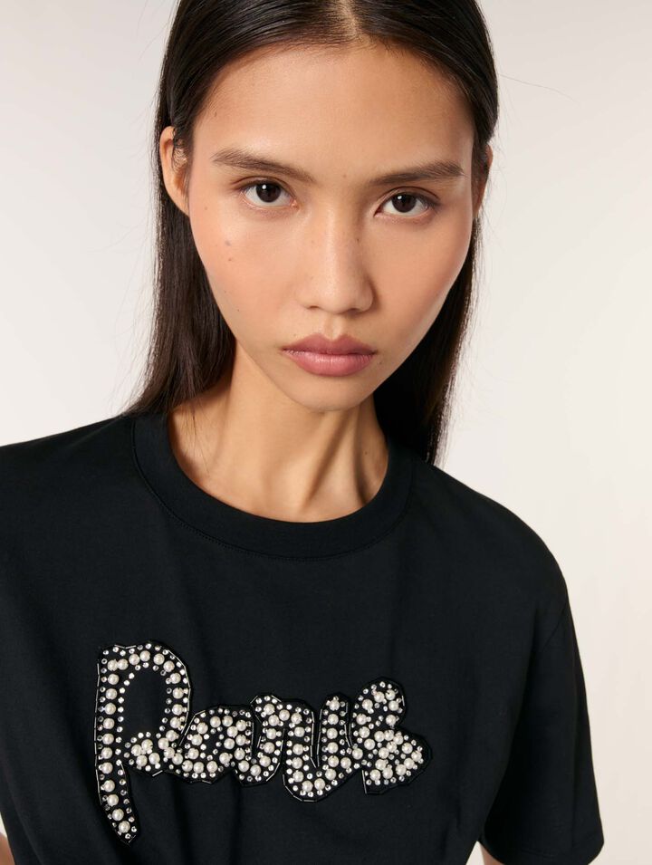 T-shirt con ricamo