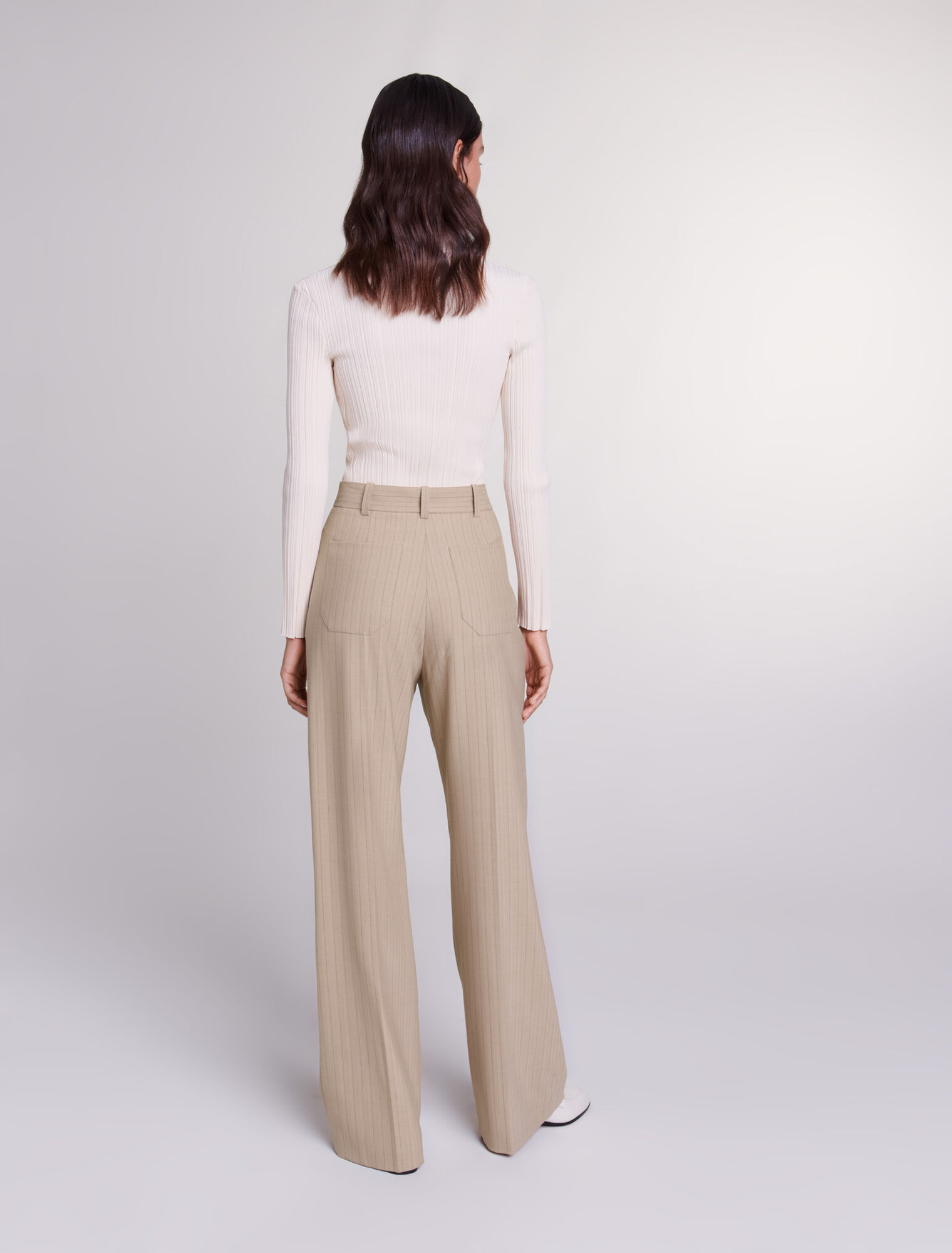 Pantaloni a vita alta