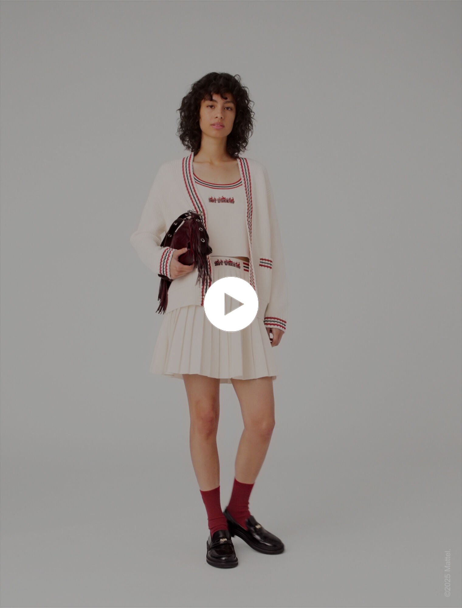 Cardigan lungo ricamato