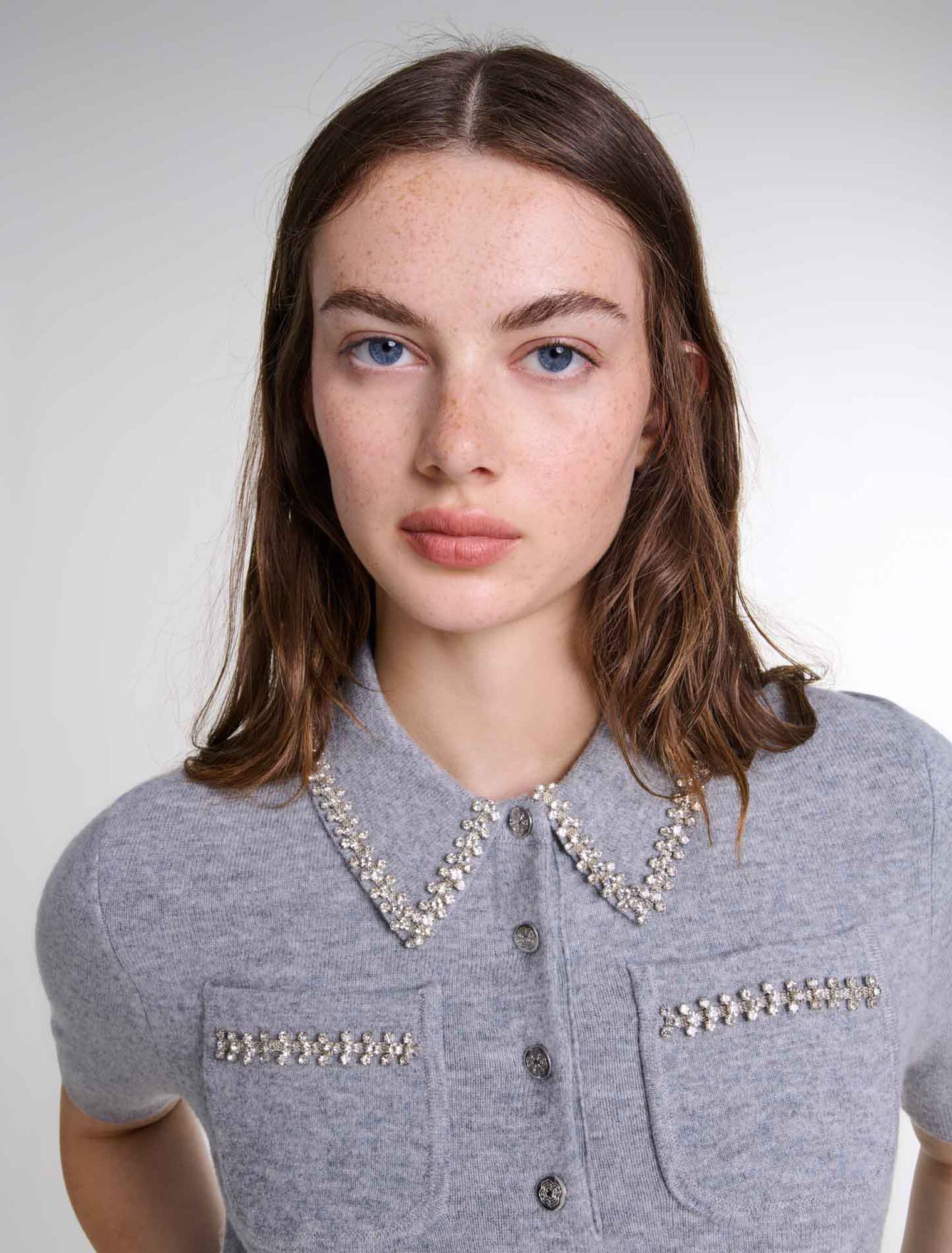 Pullover in maglia a strass