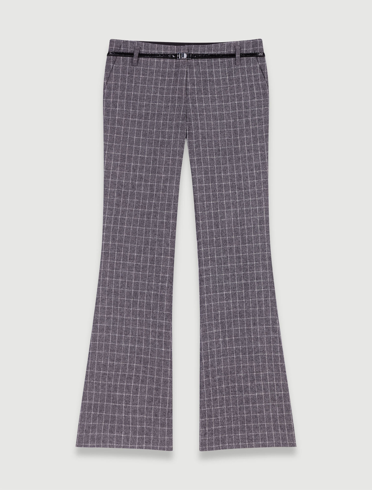 Pantaloni svasati