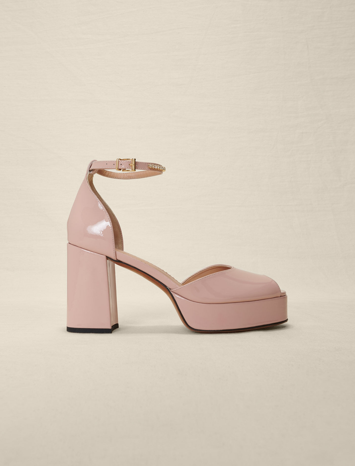 Sandali con tacco in vernice hot sale