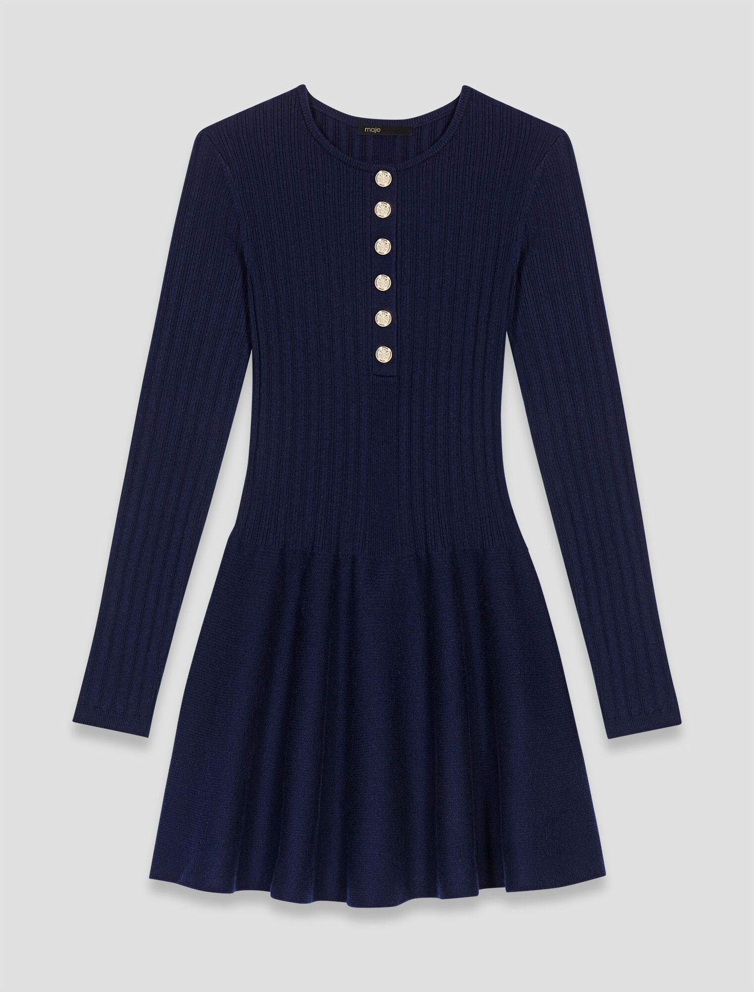 Abito in maglia con gonna svasata
