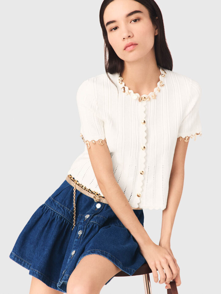 Cardigan con gioielli dorati