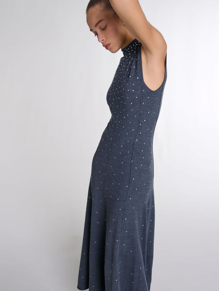 Abito lungo in maglia a strass