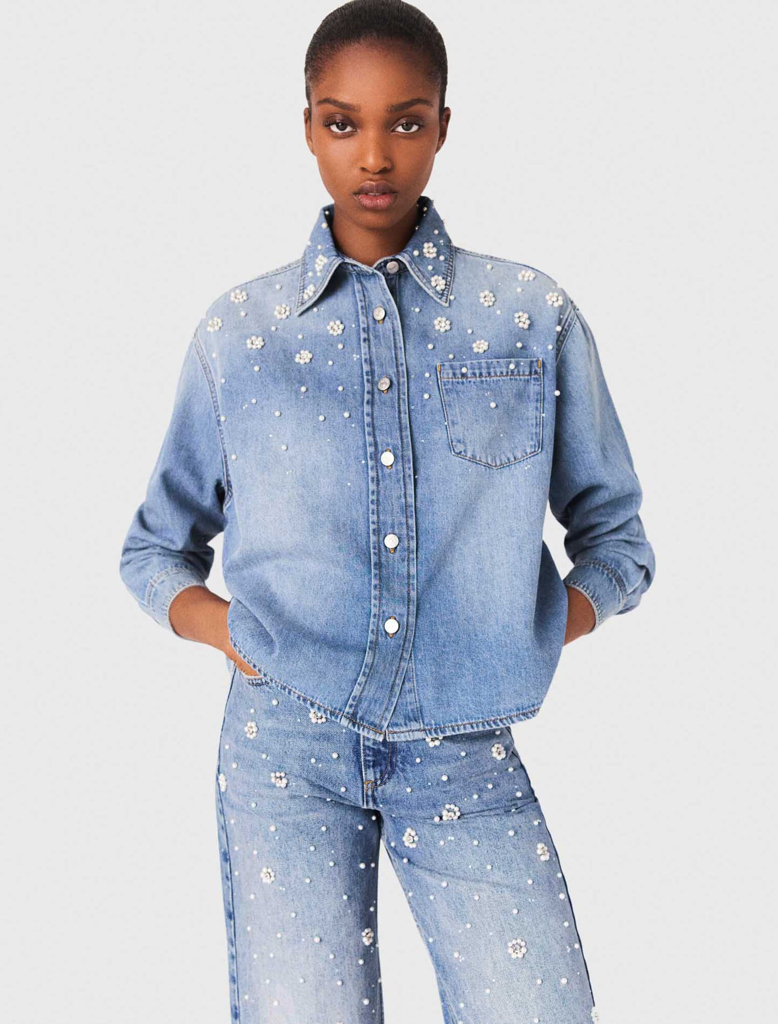 Camicia in denim con perle ricamate
