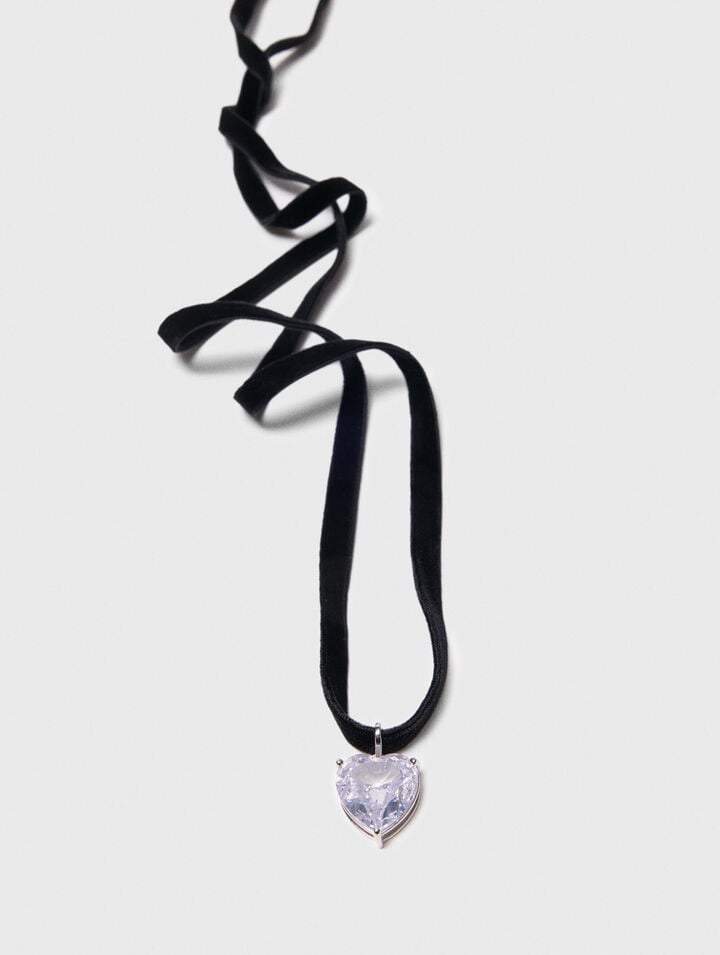Collana cuore con cordino in velluto