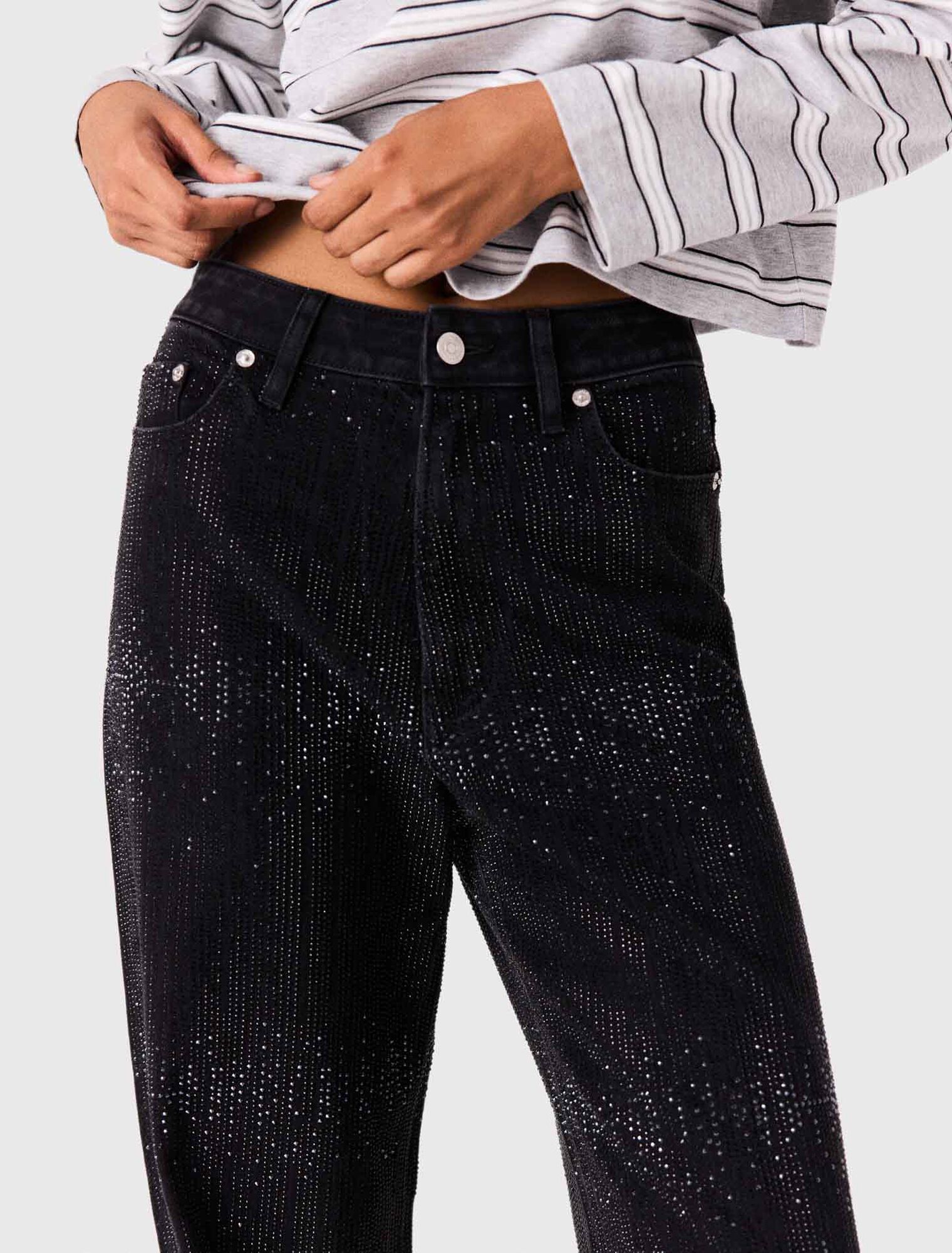 Jeans larghi con strass