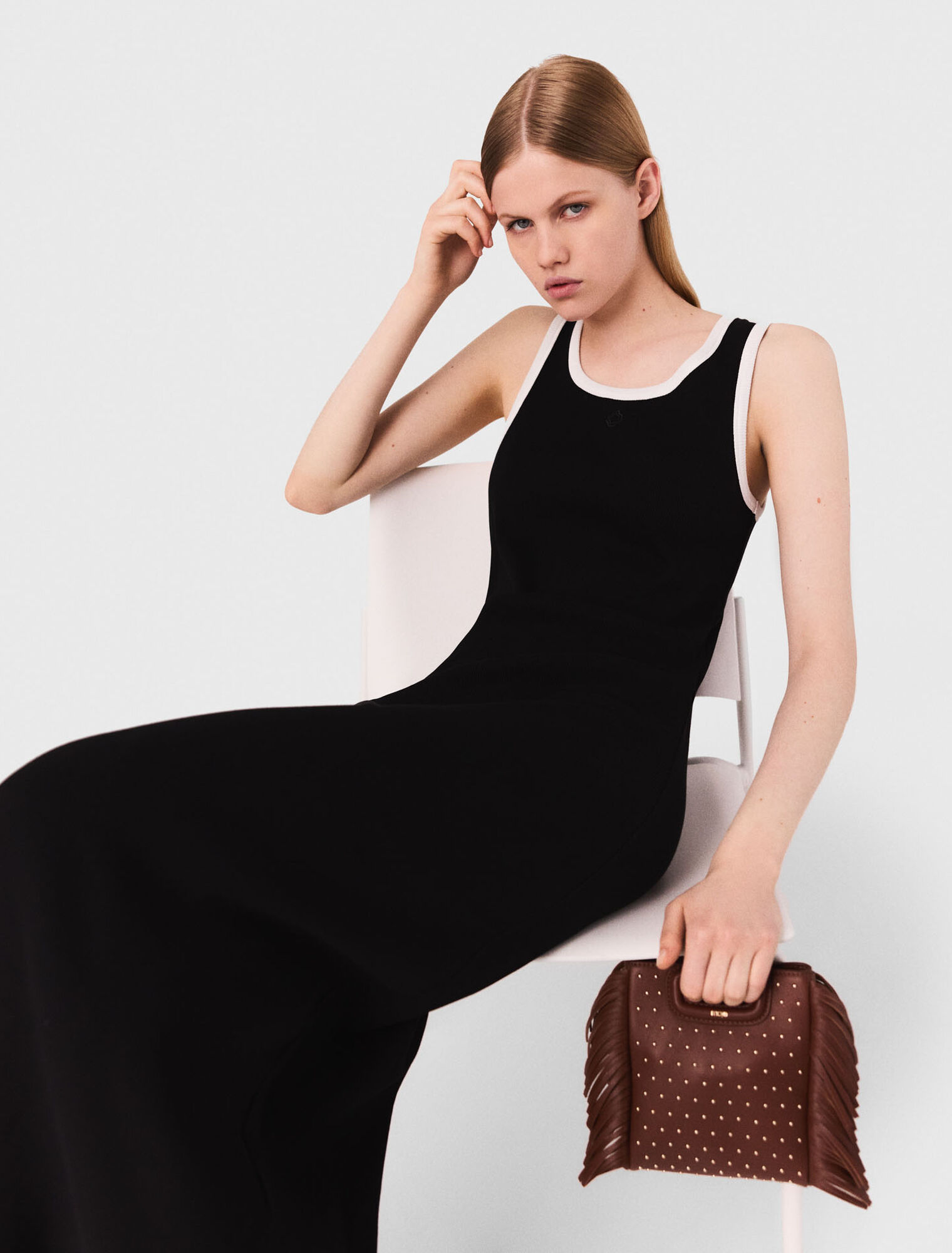 Borsa M mini in pelle e borchie