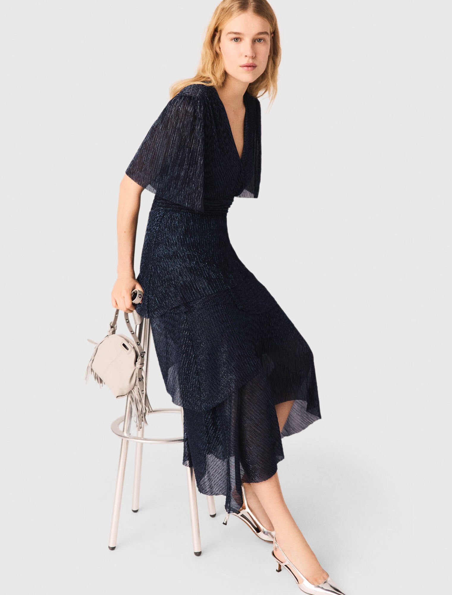 Abito midi metallizzato con balze