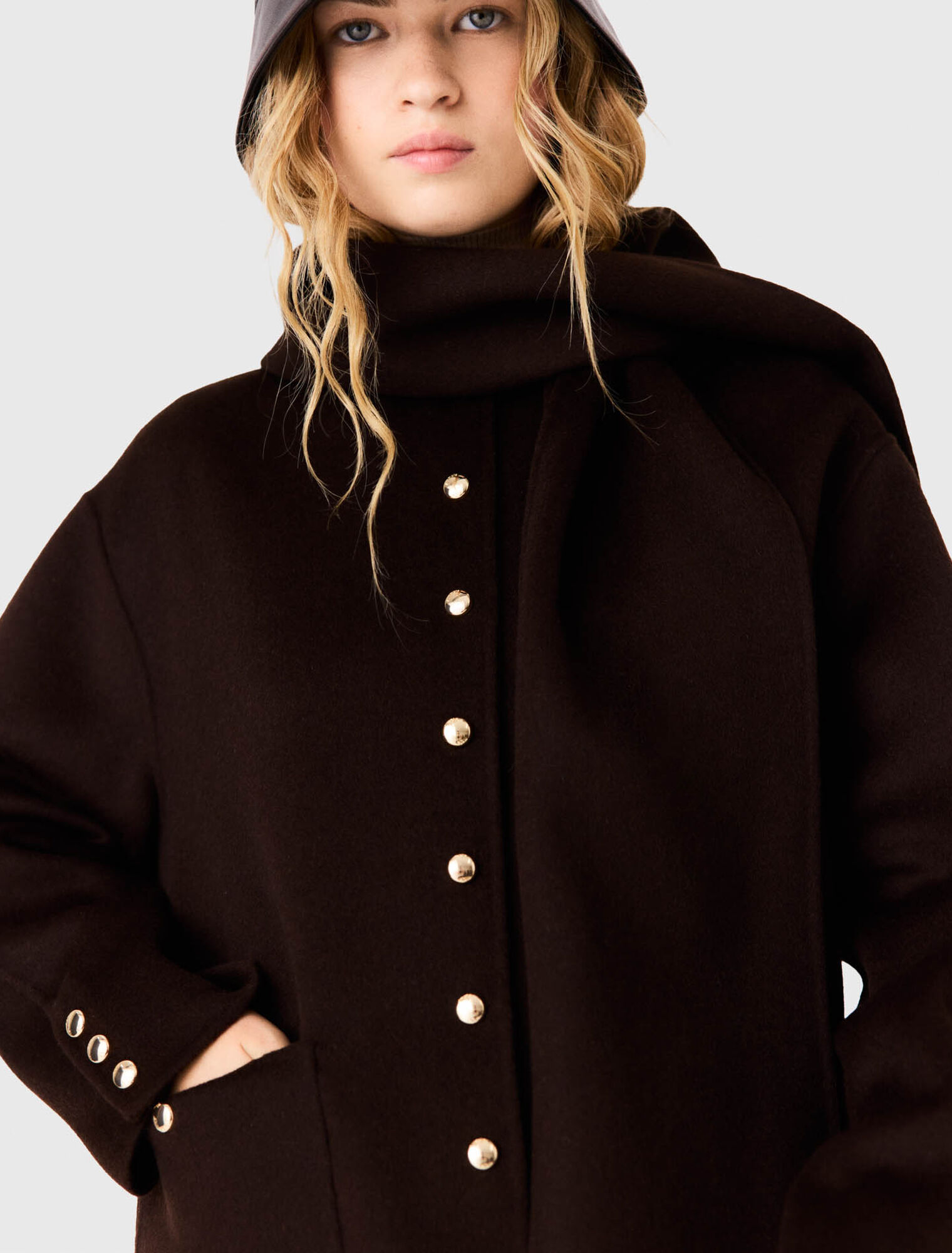 Cappotto in lana sciarpa rimovibile