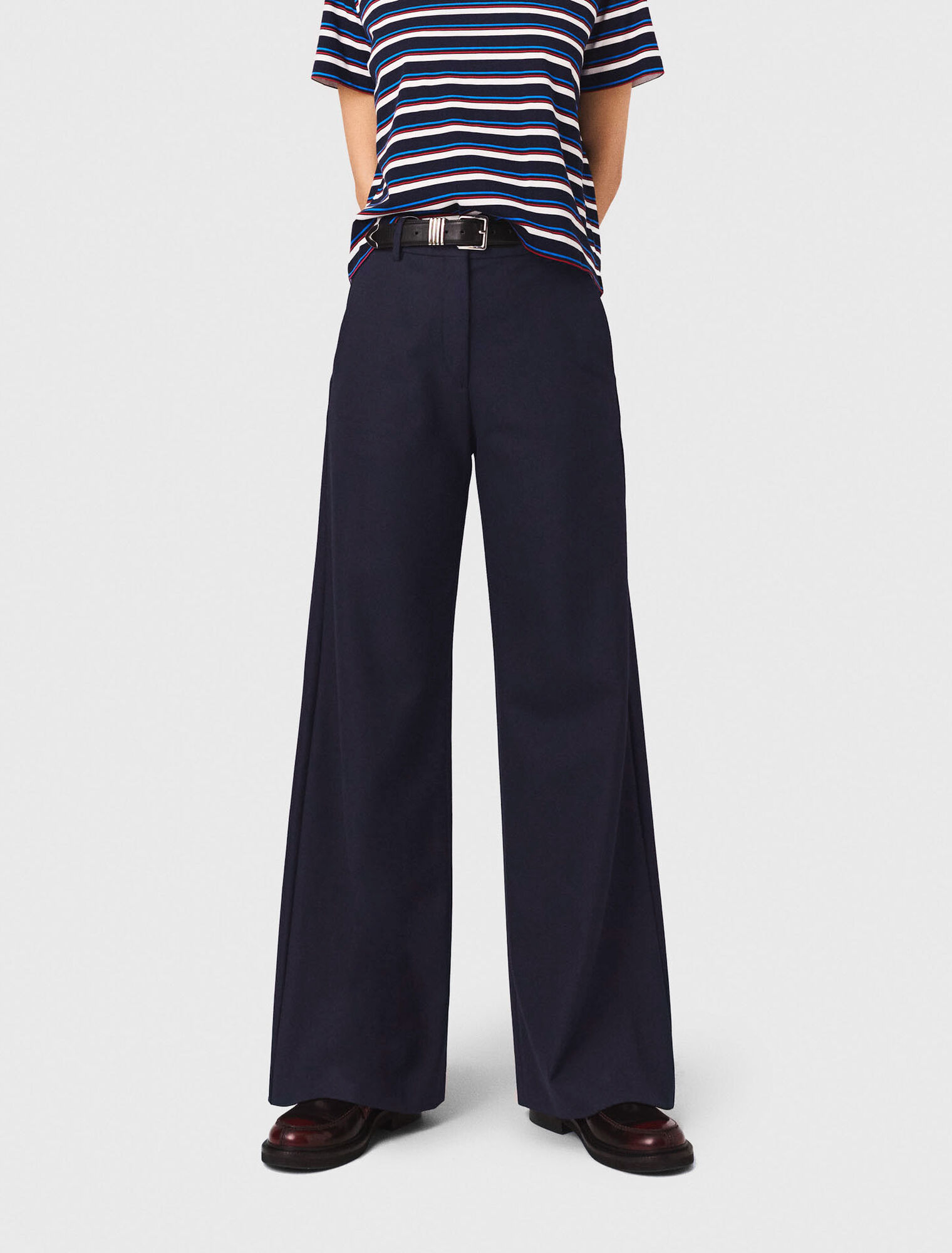 Pantaloni da tailleur con piega
