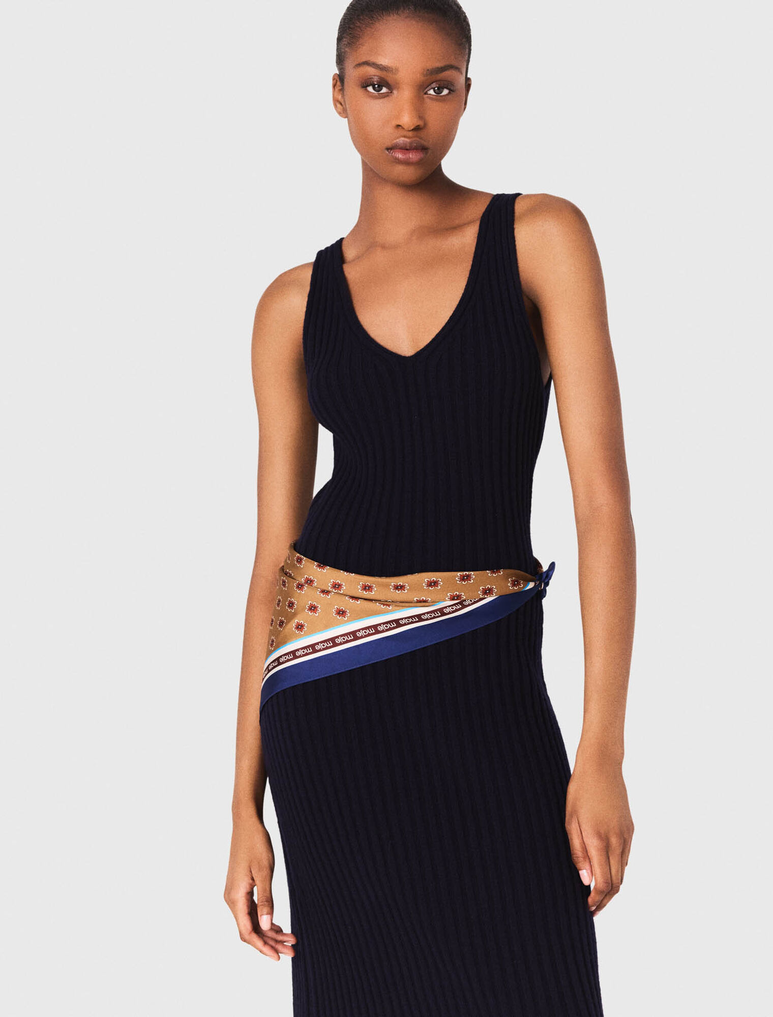 Abito in maglia con pull removibile