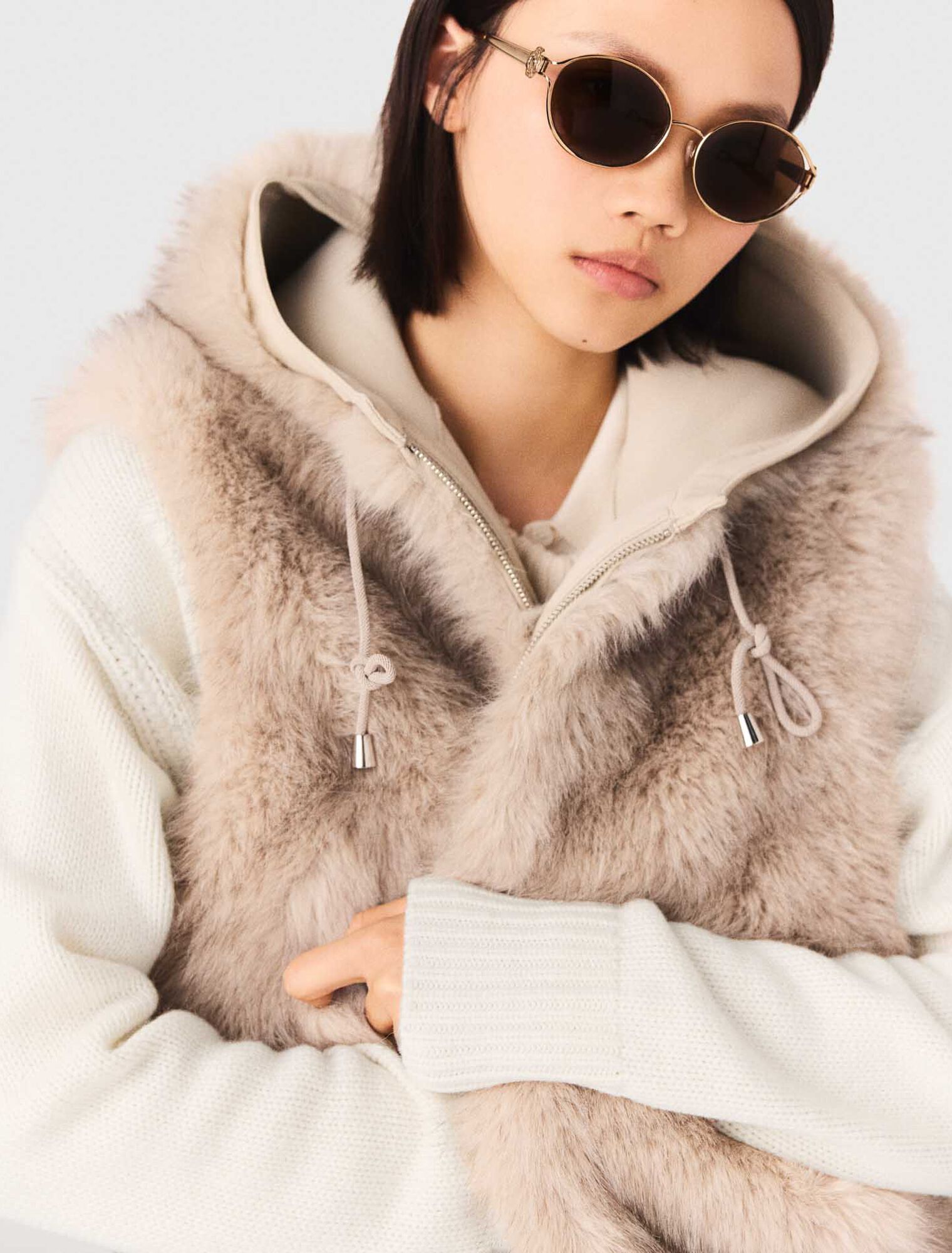 Giacca corta in ecopelliccia