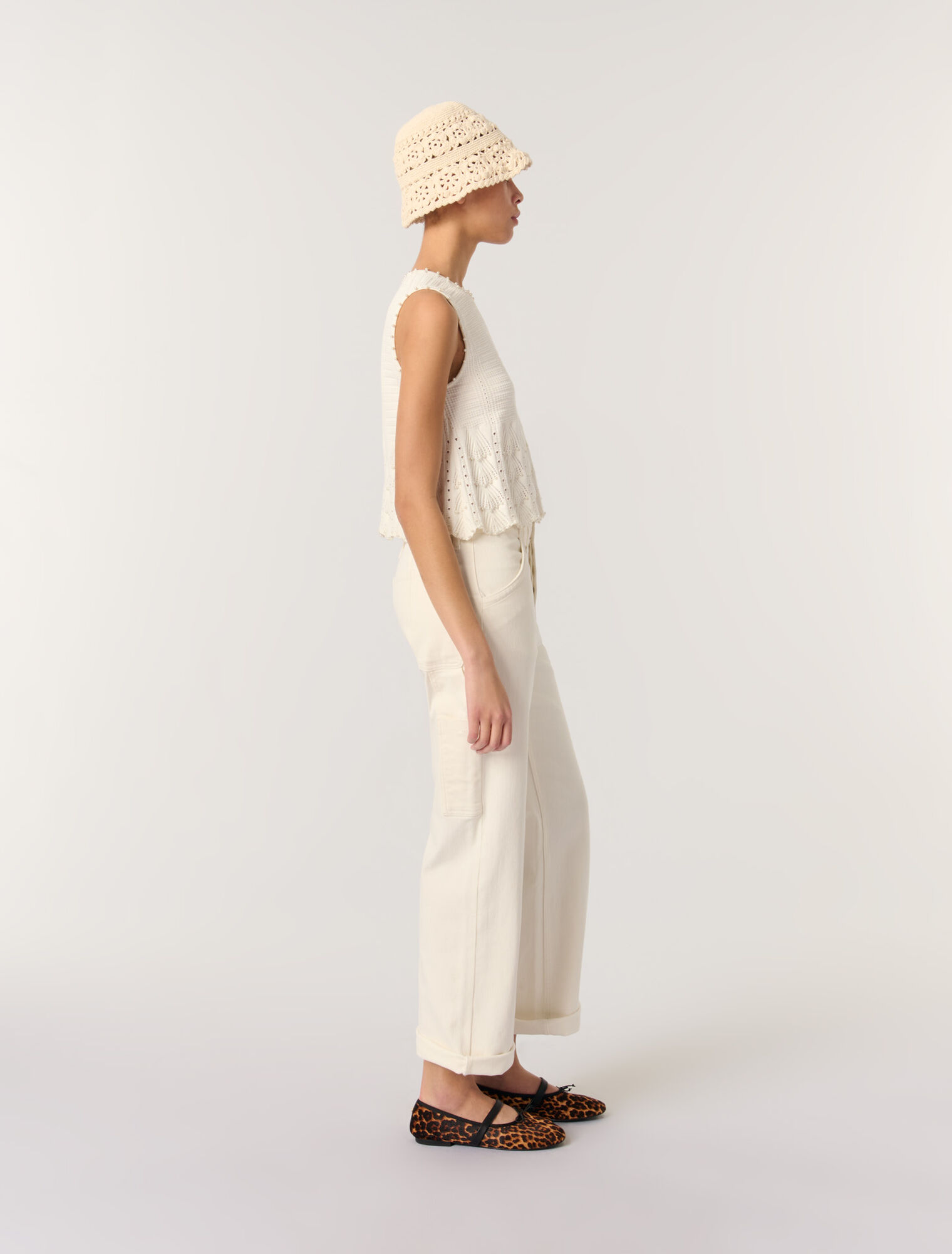 Top in maglia pointelle con perle