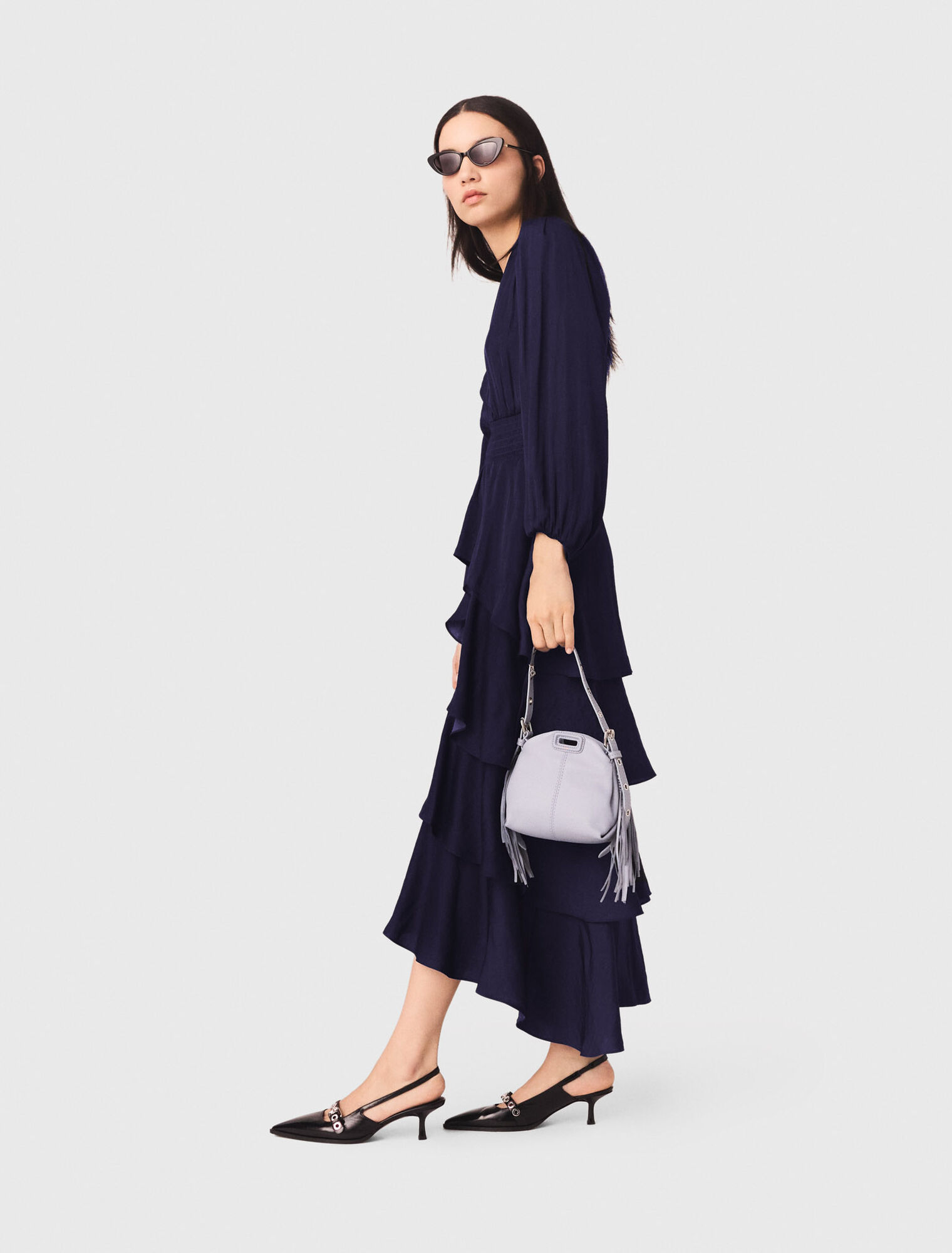 Abito lungo con balze