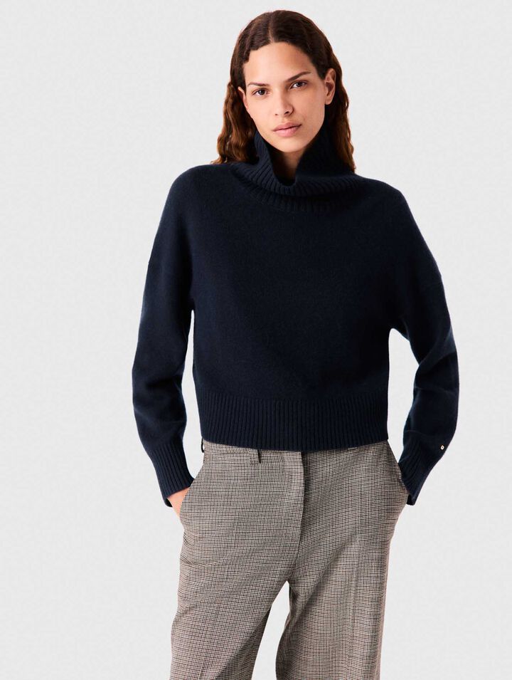 Maglione in cachemire a collo alto