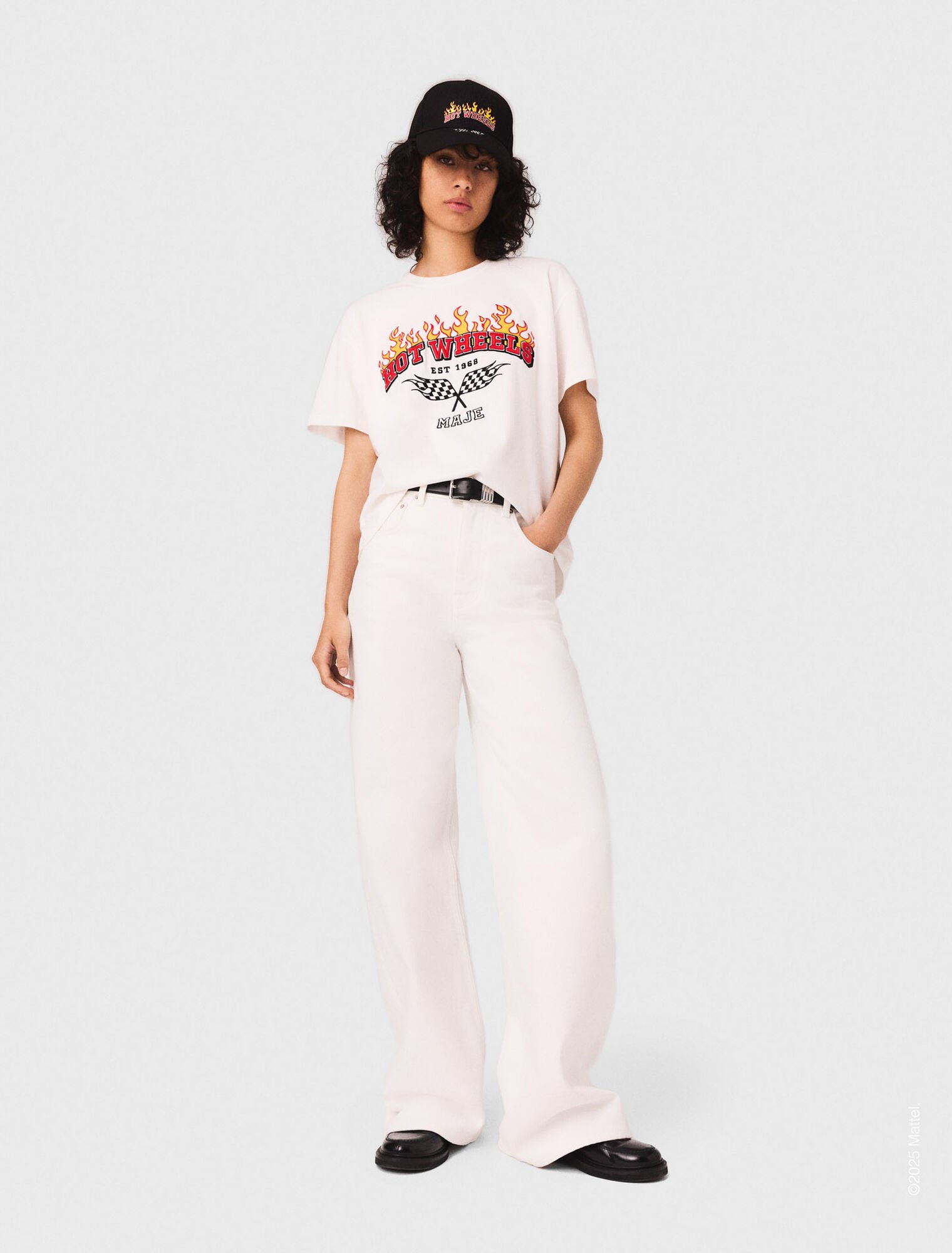 T-shirt con ricamo