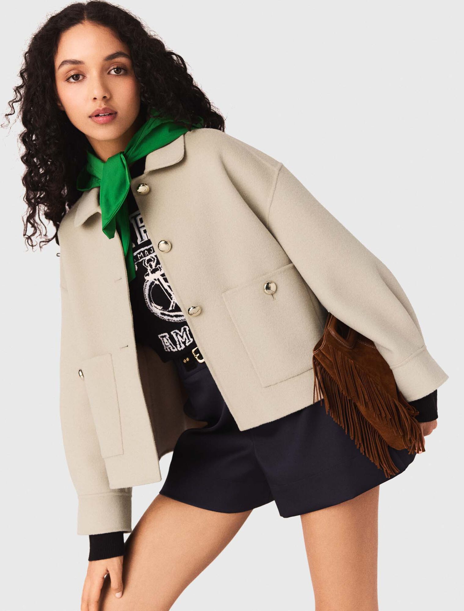 Giacca corta in lana e retro pliss&eacute;