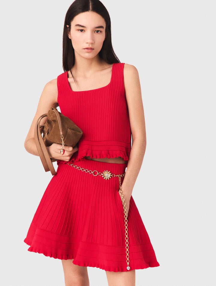 Top in maglia con volant