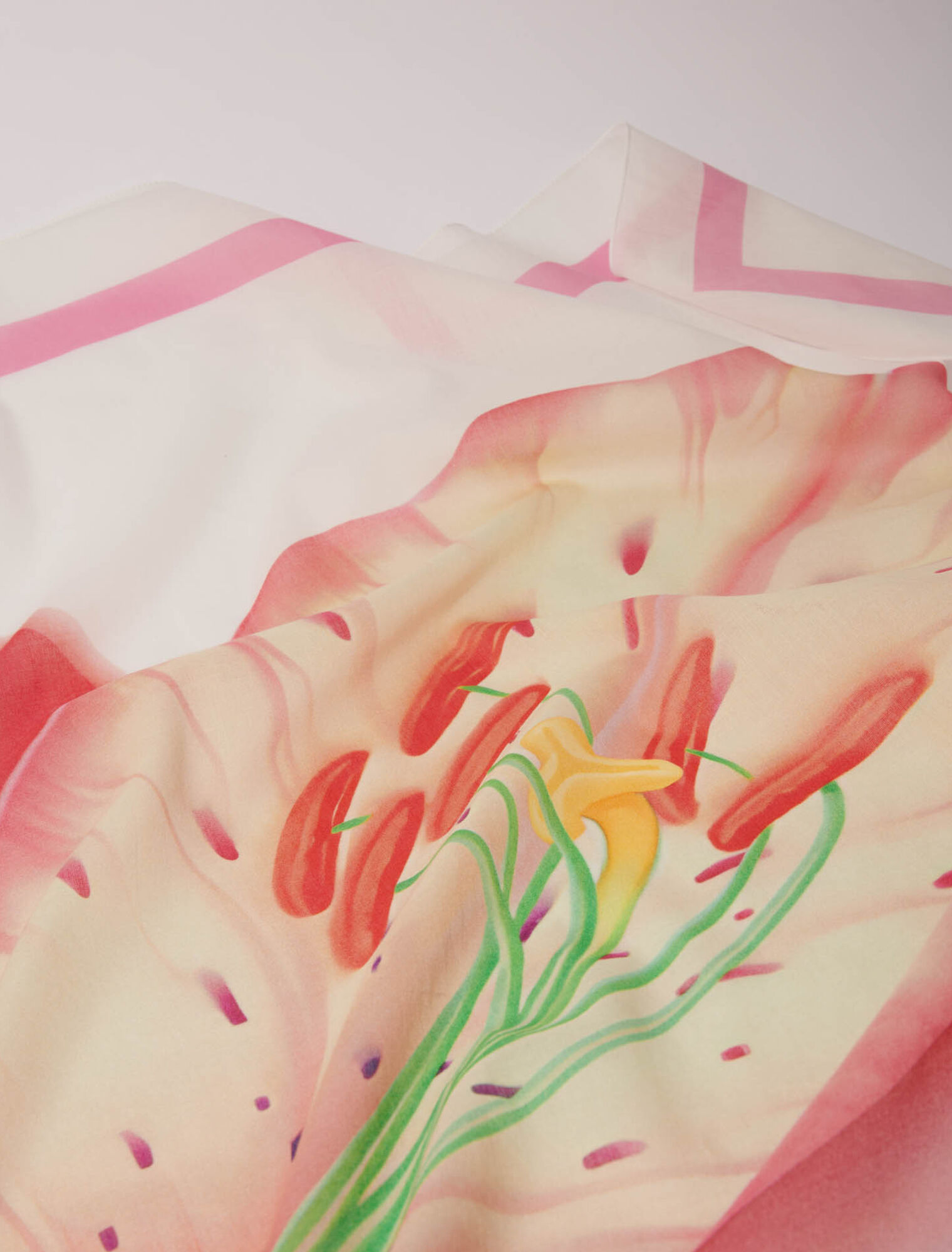 Pareo in cotone con stampa a fiori