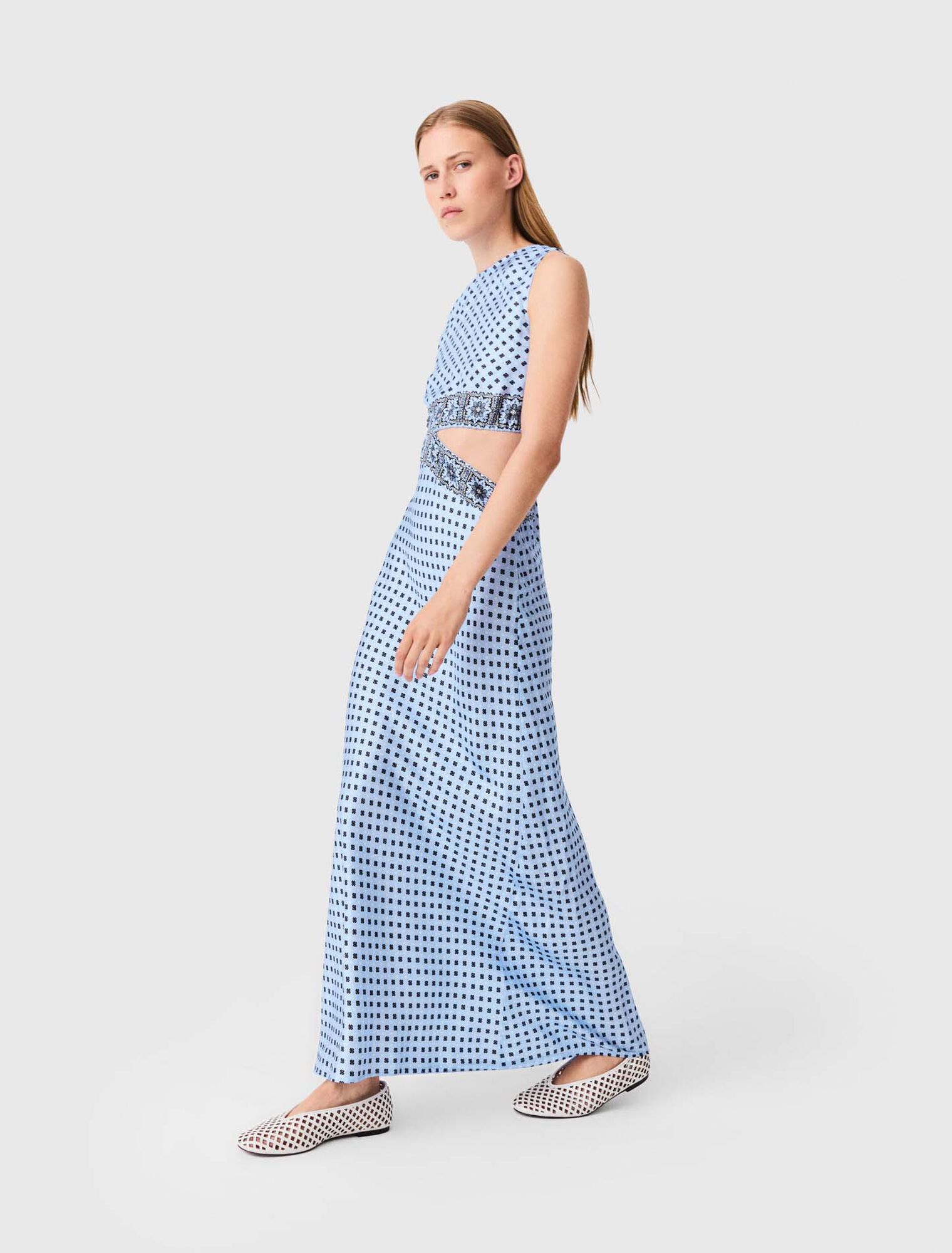 Abito stampato con cut-out
