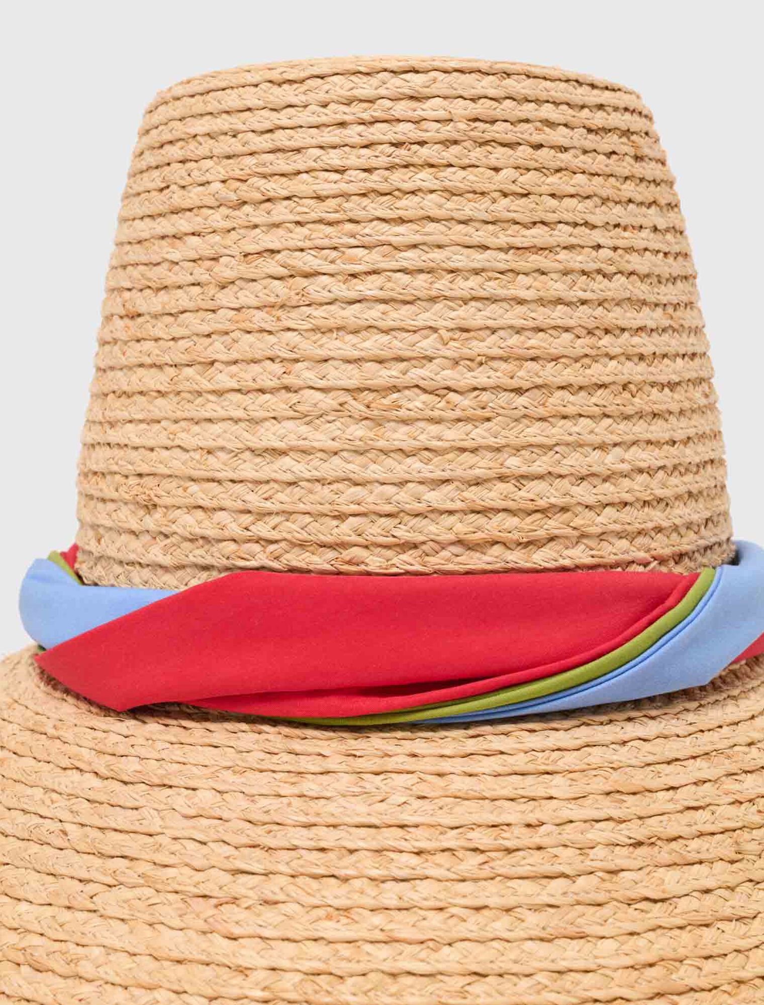 Cappello rafia con nastro stampato