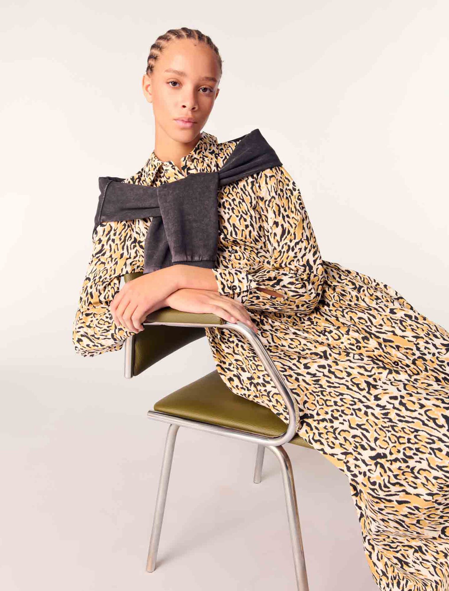 Abito midi con stampa leopardata